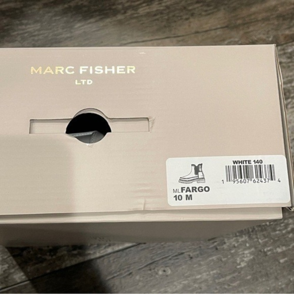 Marc Fisher LTD Fargo White Faux Fur Lined Waterproof Chelsea Rain Boots Size 10 - Picture 3 of 10